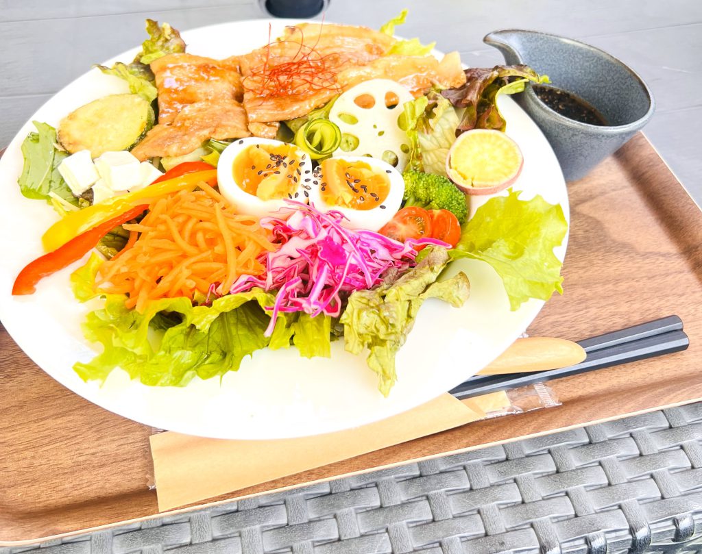 【湘南の不動産は湘和地所レジデンス】新鮮な野菜をお腹一杯いただく@サラダ企画