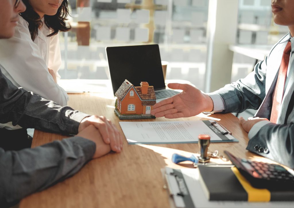 【湘南移住するための諸費用はどのくらい!?】諸費用完全ガイド|購入価格+〇〇万円は必要?【2025年版】