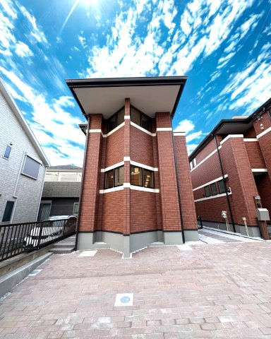 「辻堂」駅徒歩9分。静けさと湘南らしさを両立する住まい