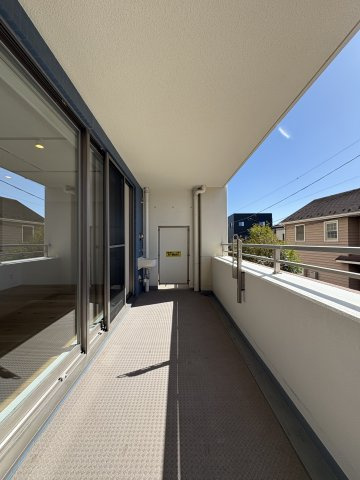 KAMAKURA WOOD LIVING — 材木座の上質リノベ 物件写真 03