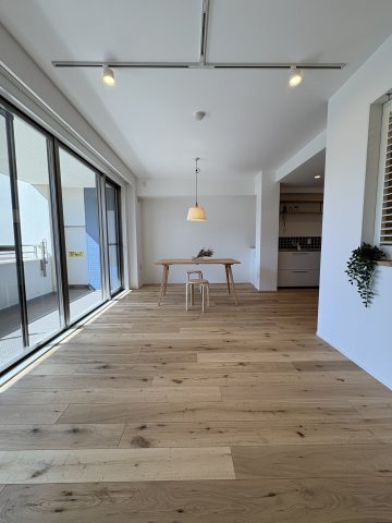 KAMAKURA WOOD LIVING — 材木座の上質リノベ 物件写真 08