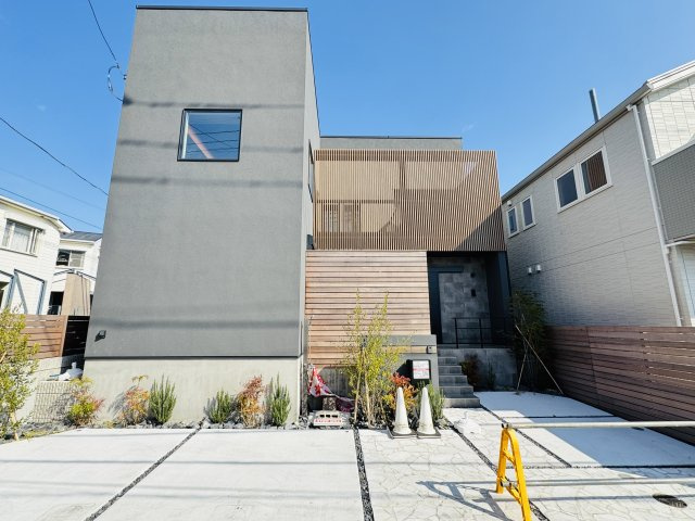 THE SHONAN COURT — 東海岸南の私邸 物件写真 02