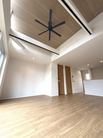 Sunny Life House — Samukawa 物件写真 06