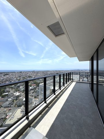 THE VIEW FROM SHONAN｜空と海を見渡す、湘南の特等席。